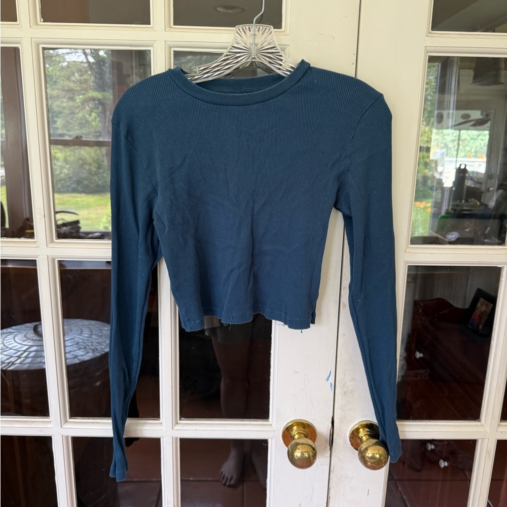 Aritzia TNA Teal Long Sleeve Top